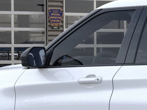 New 2025 Ford Explorer Active w/ Active Comfort Package image 20