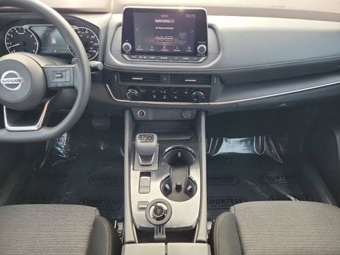 Used 2021 Nissan Rogue S image 17