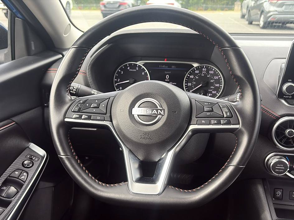 Certified 2025 Nissan Sentra SR FWD image 30