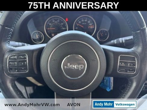 Used 2016 Jeep Wrangler Unlimited Sahara AWD/4WD image 19