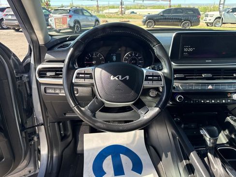 Used 2022 Kia Telluride S AWD/4WD image 21