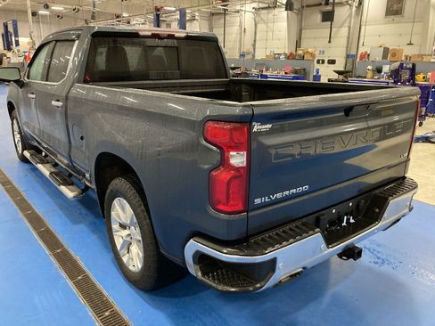 Used 2021 Chevrolet Silverado 1500 LTZ w/ LTZ Premium Package image 5