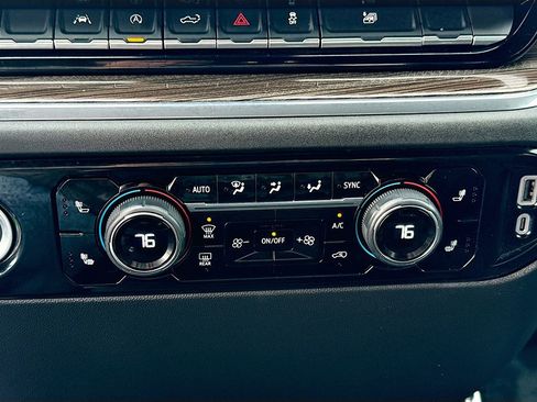 Used 2024 Chevrolet Silverado 1500 LT w/ Protection Package image 32