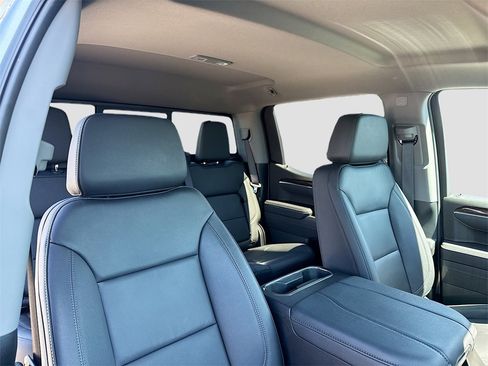 Used 2025 GMC Sierra 1500 Elevation w/ Elevation Premium Package image 26