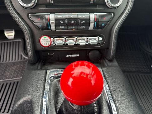 Used 2016 Ford Mustang GT Premium image 44