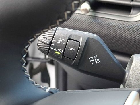 Certified 2025 MINI Cooper S image 23