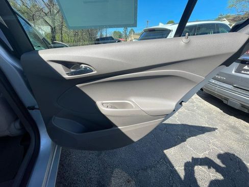 Used 2016 Chevrolet Cruze LS image 22