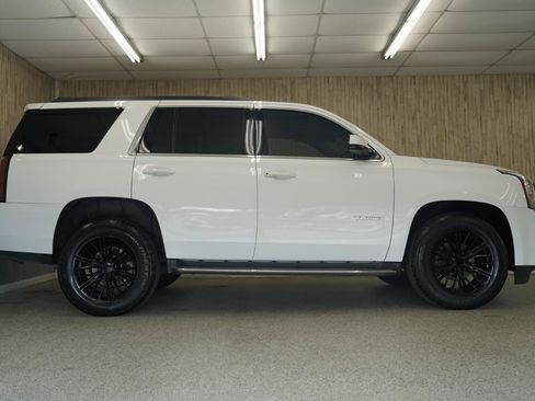 Used 2016 GMC Yukon SLE w/ Convenience Package AWD/4WD image 6