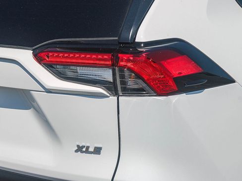 Certified 2025 Toyota RAV4 XLE w/ Convenience Package image 10