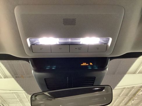 Certified 2025 MAZDA CX-30 AWD 2.5 S image 40