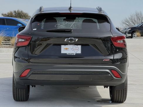 New 2026 Chevrolet Trax RS w/ Driver Confidence Package image 5