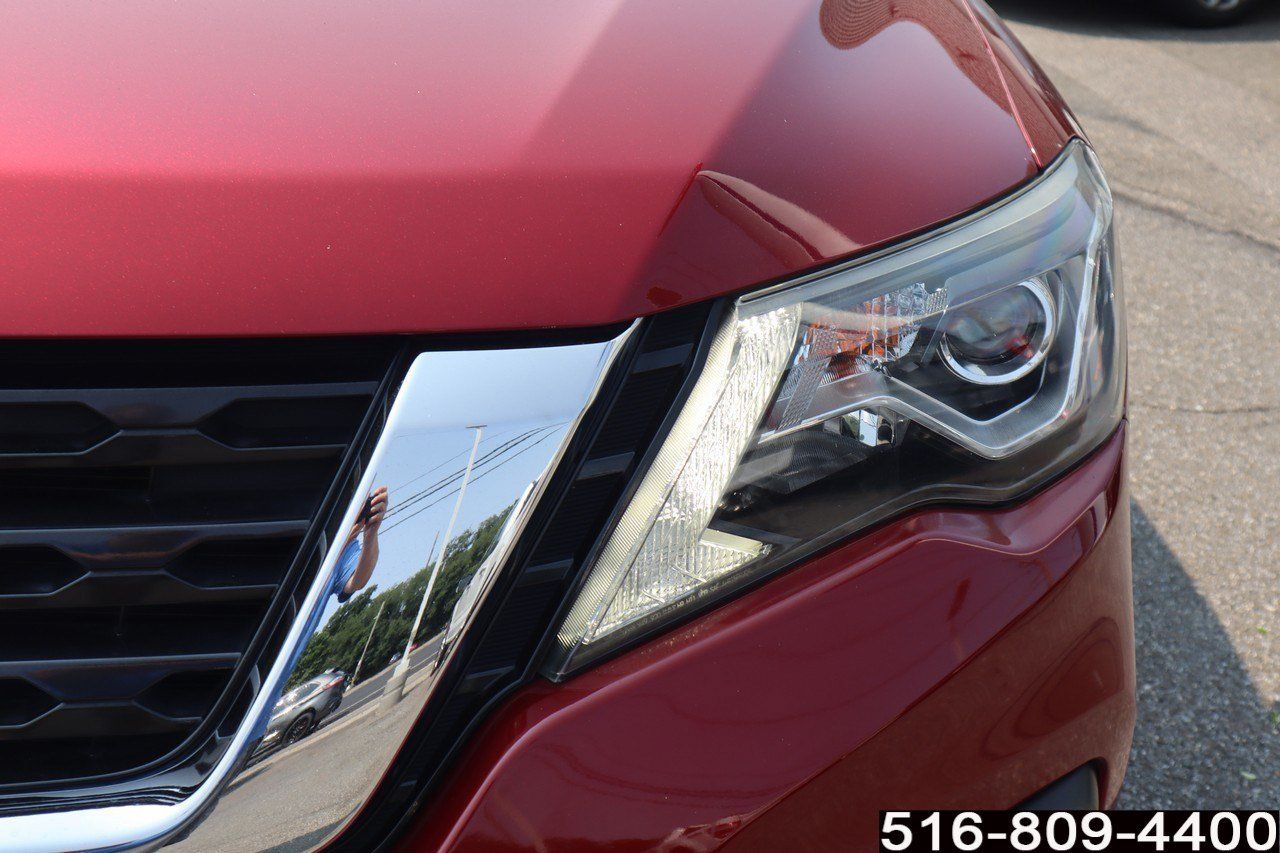 Used 2018 Nissan Pathfinder SV w/ SV Tech Package AWD/4WD image 13