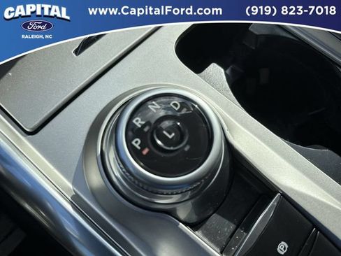Certified 2024 Ford Explorer XLT w/ Equipment Group 202A RWD image 30