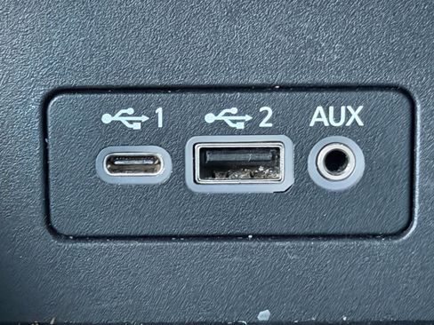 Used 2021 Nissan Sentra SR FWD image 14