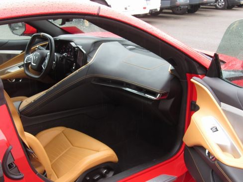 Used 2020 Chevrolet Corvette Stingray Preferred Cpe w/ 2LT Preferred Equipment Group image 13