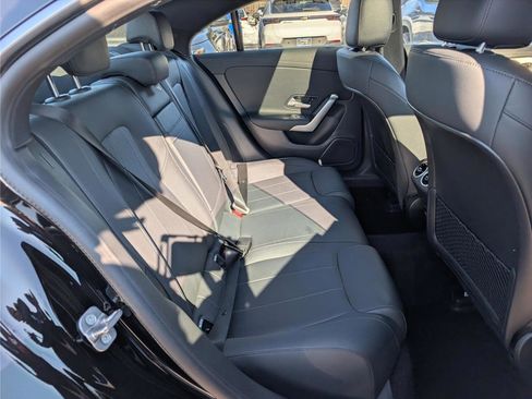 Used 2025 Mercedes-Benz CLA 250 image 12