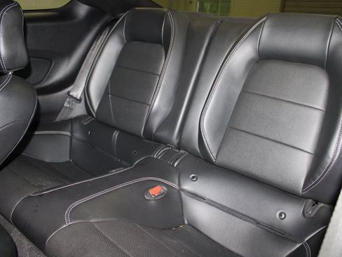 Used 2023 Ford Mustang Premium image 17