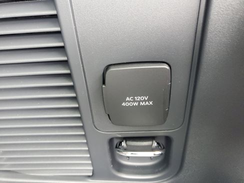 New 2026 Lincoln Navigator L Reserve image 33