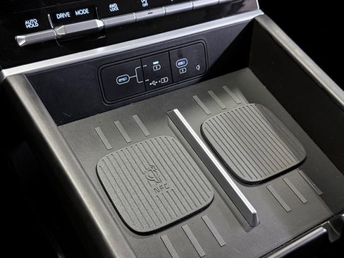 Used 2024 Hyundai Santa Fe XRT image 28