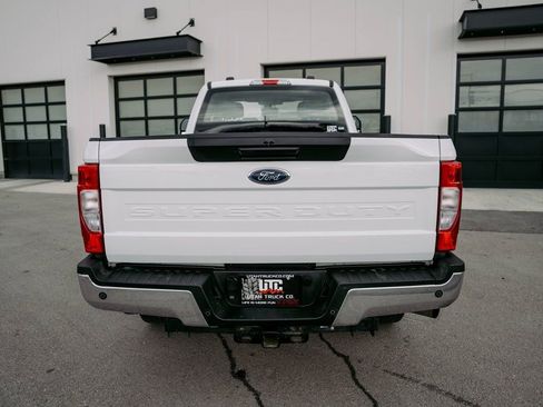Used 2022 Ford F250 XL w/ Power Equipment Group image 6
