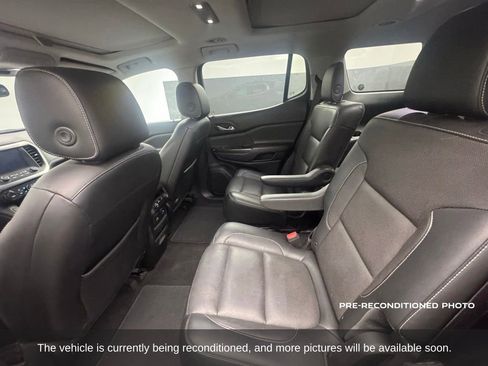 Used 2018 GMC Acadia SLT FWD image 9