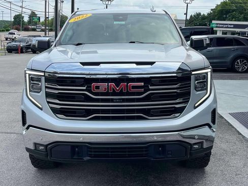 Certified 2022 GMC Sierra 1500 SLT w/ SLT Premium Plus Package AWD/4WD image 8