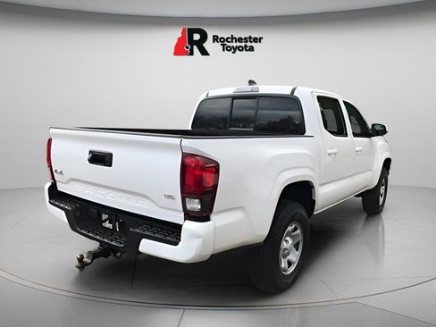 Certified 2022 Toyota Tacoma SR AWD/4WD image 4