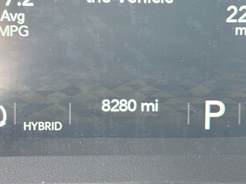 Used 2025 Jeep Wrangler Unlimited Sahara w/ Safety Group image 28