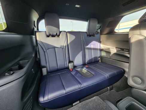 Used 2026 INFINITI QX60 Sport w/ Dark Cargo Package image 16