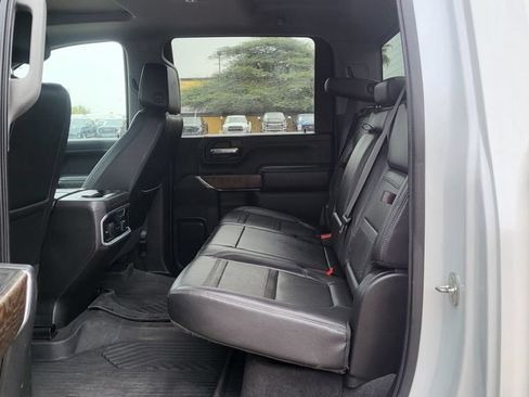 Used 2021 GMC Sierra 2500 Denali w/ Denali Ultimate Package AWD/4WD image 24