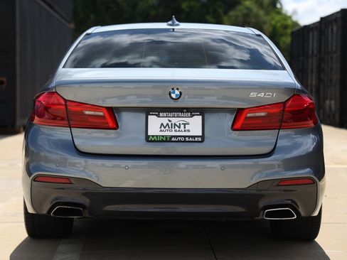 Used 2018 BMW 540i RWD image 11