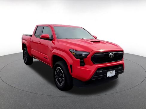 Used 2024 Toyota Tacoma TRD Sport RWD image 2