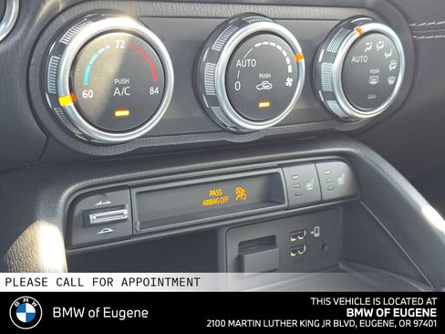 Used 2023 MAZDA MX-5 Miata Grand Touring w/ Weather Package RWD image 32