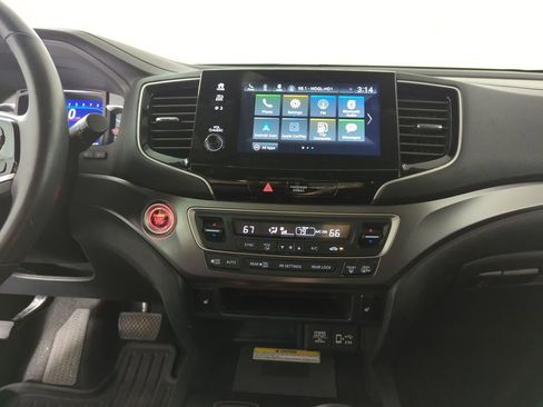 Certified 2022 Honda Pilot Special Edition image 14