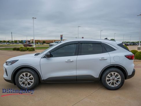 Certified 2023 Ford Escape Active FWD image 4