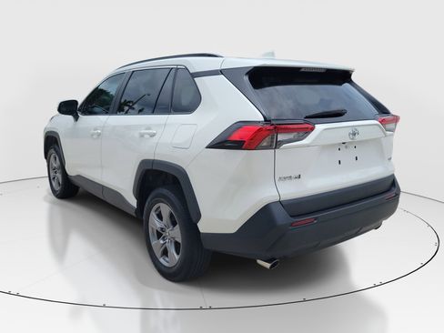 Used 2024 Toyota RAV4 XLE FWD image 6
