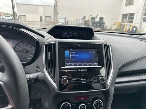 Used 2023 Subaru Crosstrek 2.0i AWD/4WD image 5