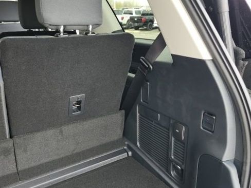 New 2026 Ford Expedition Active image 28