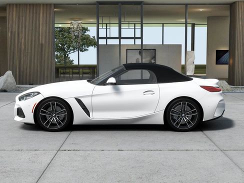 New 2026 BMW Z4 sDrive30i image 4