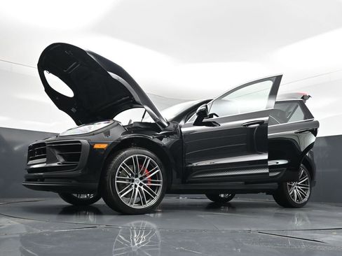 New 2026 Porsche Macan S AWD/4WD image 34