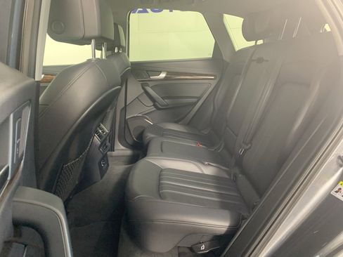Used 2018 Audi Q5 Premium w/ Convenience Package image 33