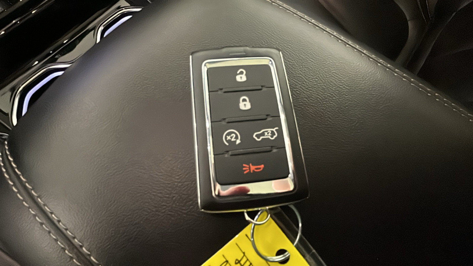 Used 2023 Jeep Grand Cherokee 4WD 4xe image 24