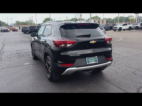 Certified 2023 Chevrolet TrailBlazer LT w/ Convenience Package FWD image 7