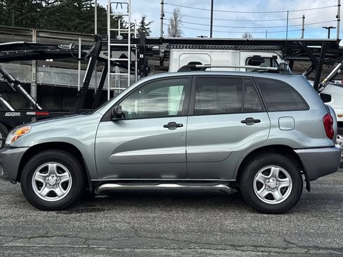 Used 2005 Toyota RAV4 Base image 7