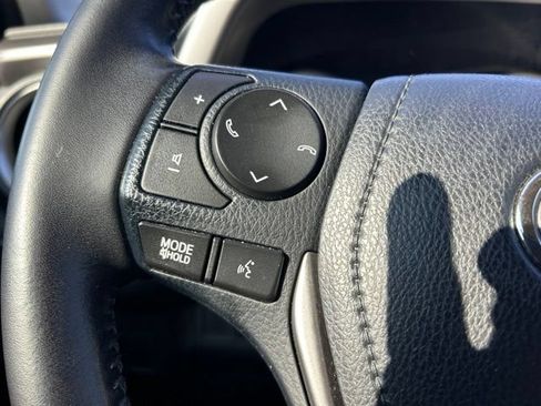Used 2016 Toyota RAV4 XLE w/ Convenience Package FWD image 20