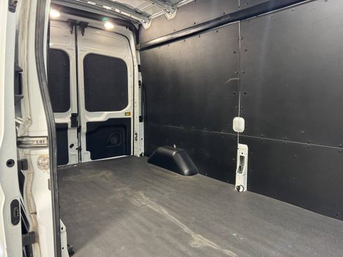 Used 2022 Ford Transit 350 148 High Roof AWD w/ Load Area Protection Package image 20
