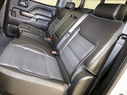 Used 2019 GMC Sierra 3500 Denali w/ Duramax Plus Package image 11