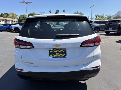 Used 2024 Chevrolet Equinox LS w/ LPO, Floor Liner Package FWD image 7