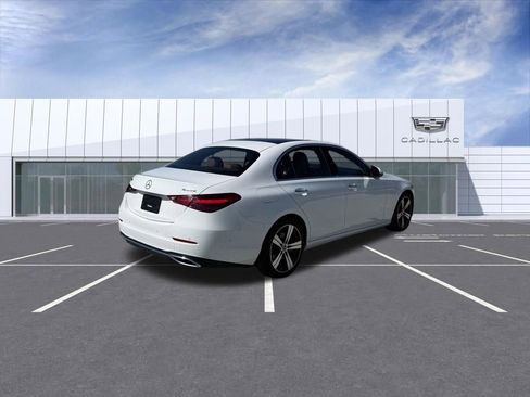 Used 2025 Mercedes-Benz C 300 4MATIC Sedan image 3