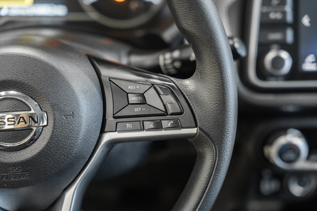 Used 2020 Nissan Kicks SV FWD image 24
